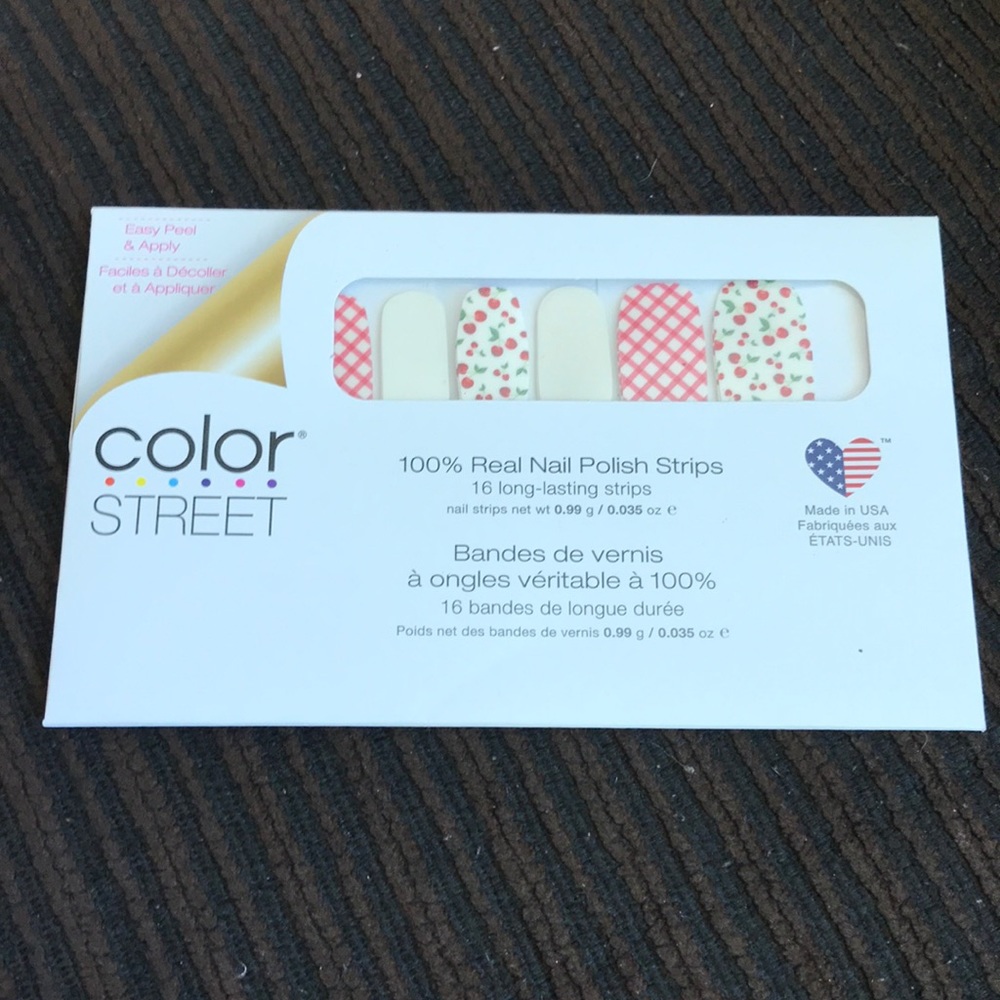 BRAND NEW color street set